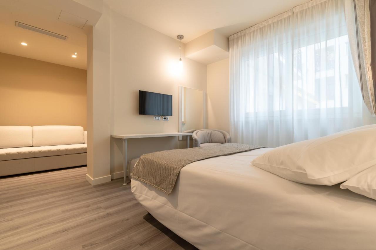 מנטון La Dolce Vita Hotel מראה חיצוני תמונה