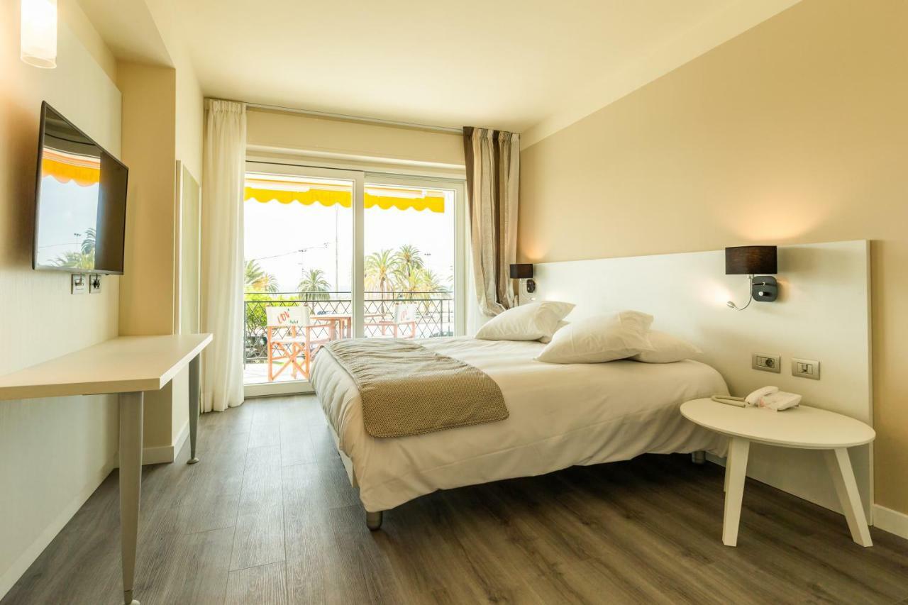 מנטון La Dolce Vita Hotel מראה חיצוני תמונה